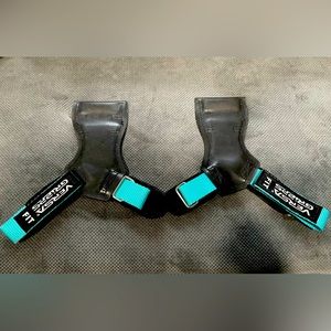 Versa Grips Fit size small